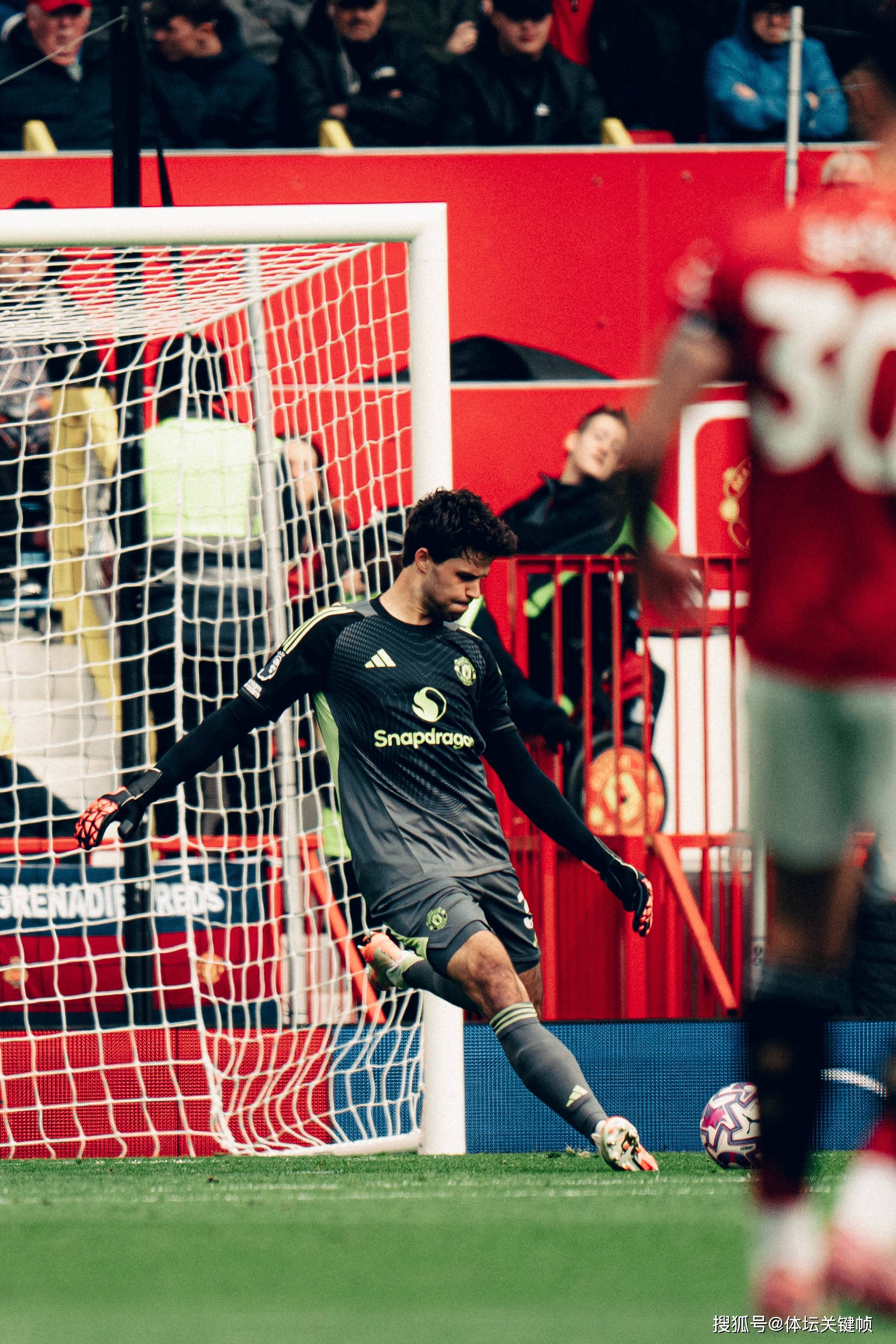 曼联中场转会最新消息 曼联中场转会最新消息